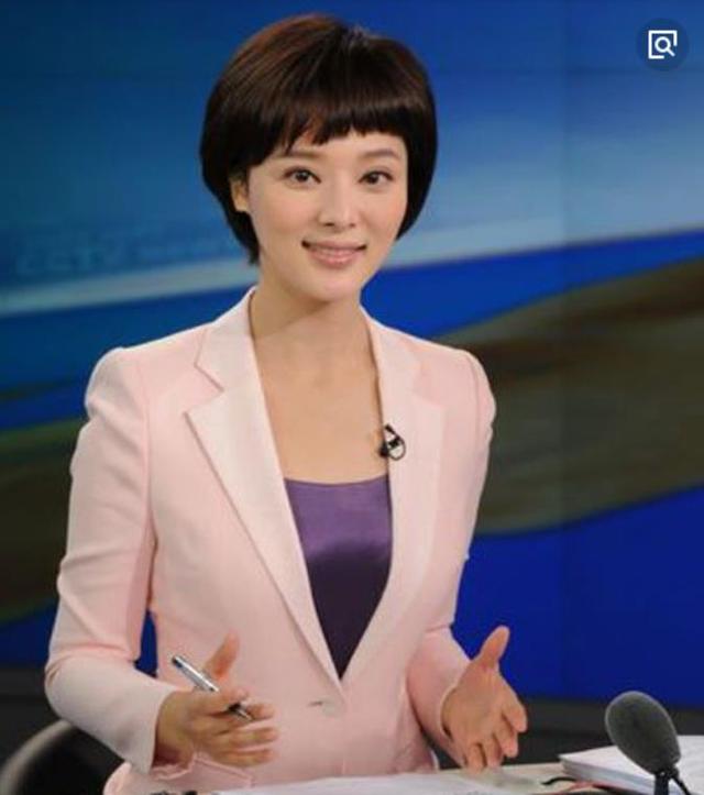 陕西汉中西乡县春茶开摘 茶农抢抓晴好天气赶制明前茶